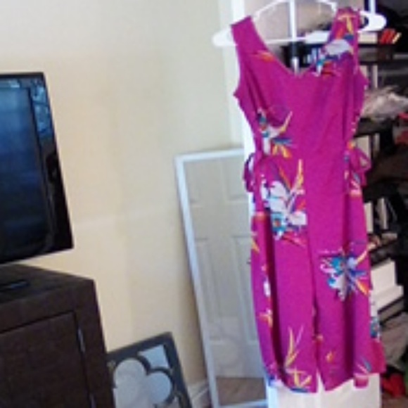 Fuschia Jumpsuit! sz 6 - Picture 2 of 2